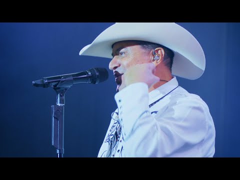 Lalo y Los Descalzos - Te Quiero Así | Encore En Vivo Jockey Club Asuncion