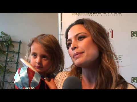 Josie Maran Interviewed at Earth Day Green Lounge ...