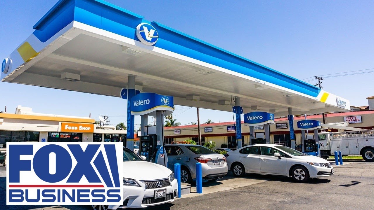 AAA says Memorial Day gas prices expected to hit highest in 7 years