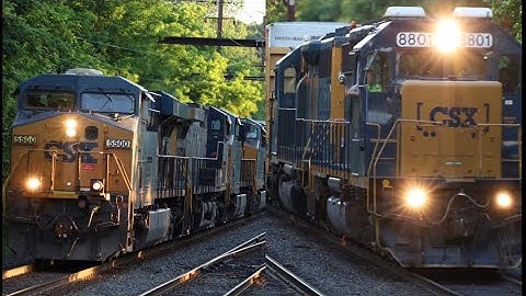 CSX M410 with 5500 Spirt Of Cincinnati and CSX U42 SD40-2’S At Yardley train station(6/14/22)