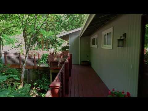 4144 SW Hewett Blvd, Portland, OR home video tour