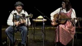 Norman and Nancy Blake - Hollow Poplar chords