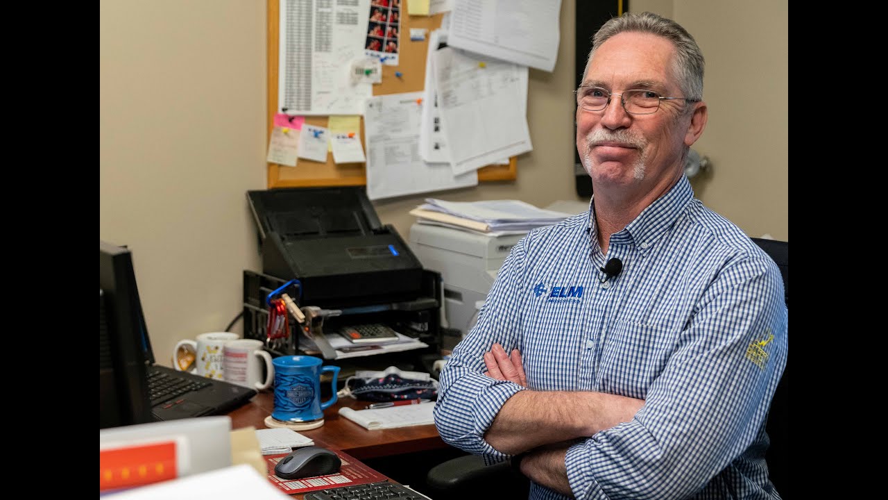 Bob Houghton celebrates 40 years at Elm Electrical