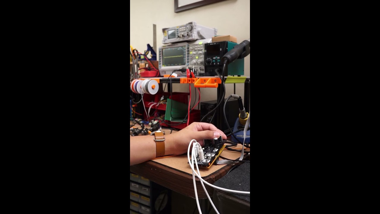 Here's a raw demo of my BasicOscillator patch for the patch
