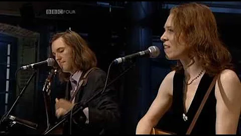 Gillian Welch - Make Me A Pallet On Your Floor