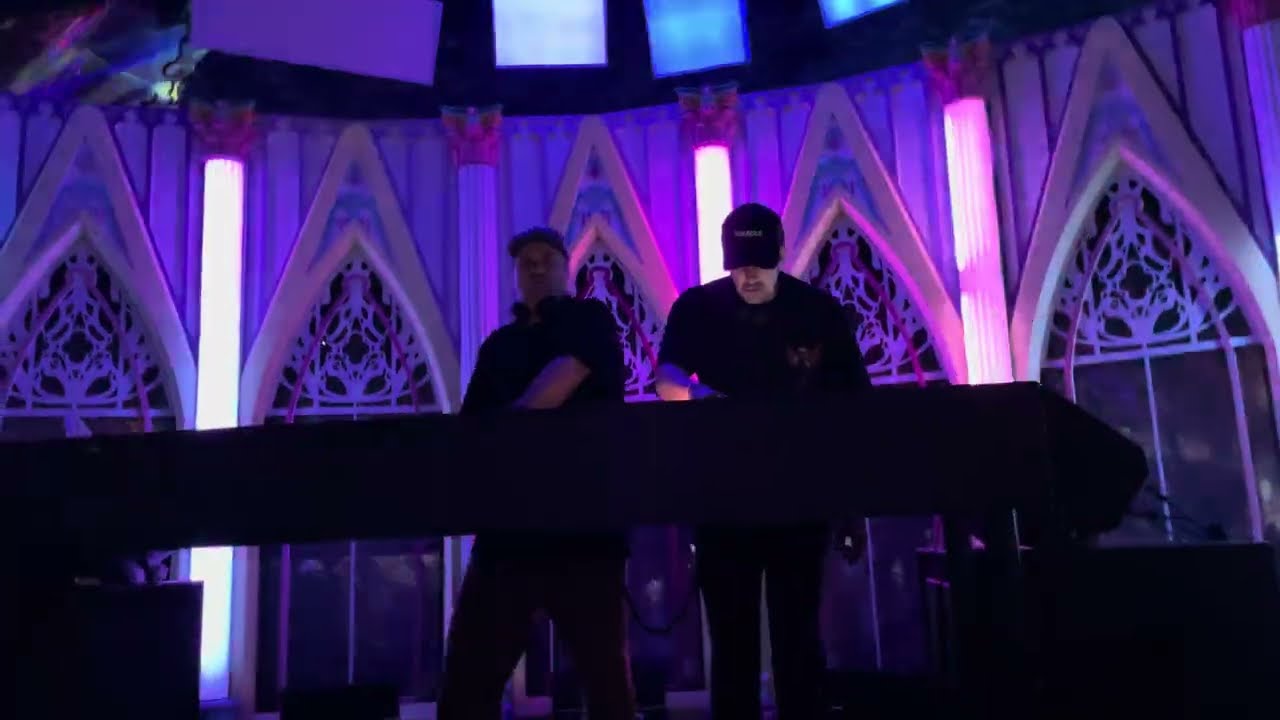 Walker & Royce - Language (Remix) (clip) @ Meow Wolf Denver, 7/21/23