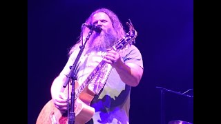 Video voorbeeld van "Jamey Johnson “Dog in the Yard”/“Mowin’ Down the Roses”/“The Door Is Always Open” Live Boston 4/9/19"