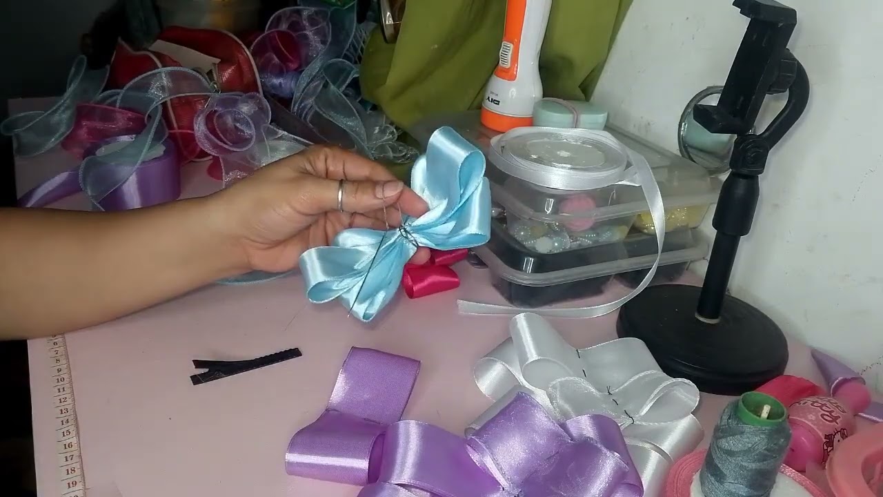 Todays work making Big bow. Hairaccessories.Hairbow