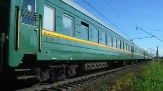 Тепловоз ТЭП70-0133 с поездом Санкт-Петербург — Костомукша