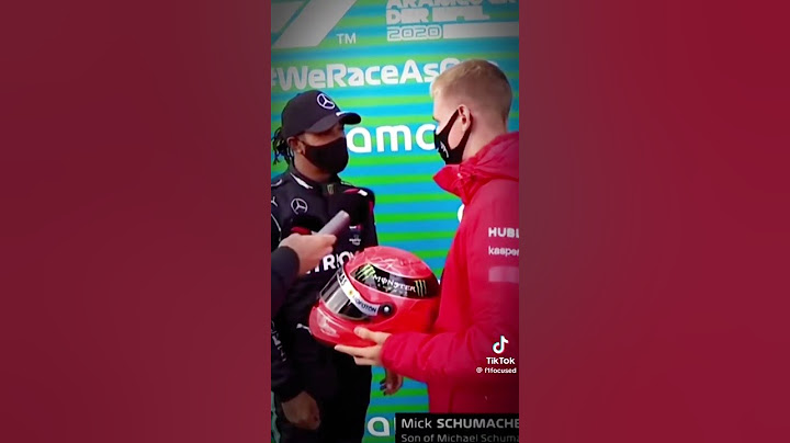 Mick Schumacher giving Hamilton a helmet of his dad after he equaled his dads record🥺 #f1 #f1shorts