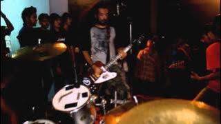 Besok Bubar - Salah tangkap (single 2012)