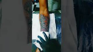 Biomech hand tattoo screenshot 2