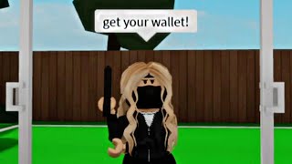 When a robber gets into your house (meme) ROBLOX | Roblox 2022