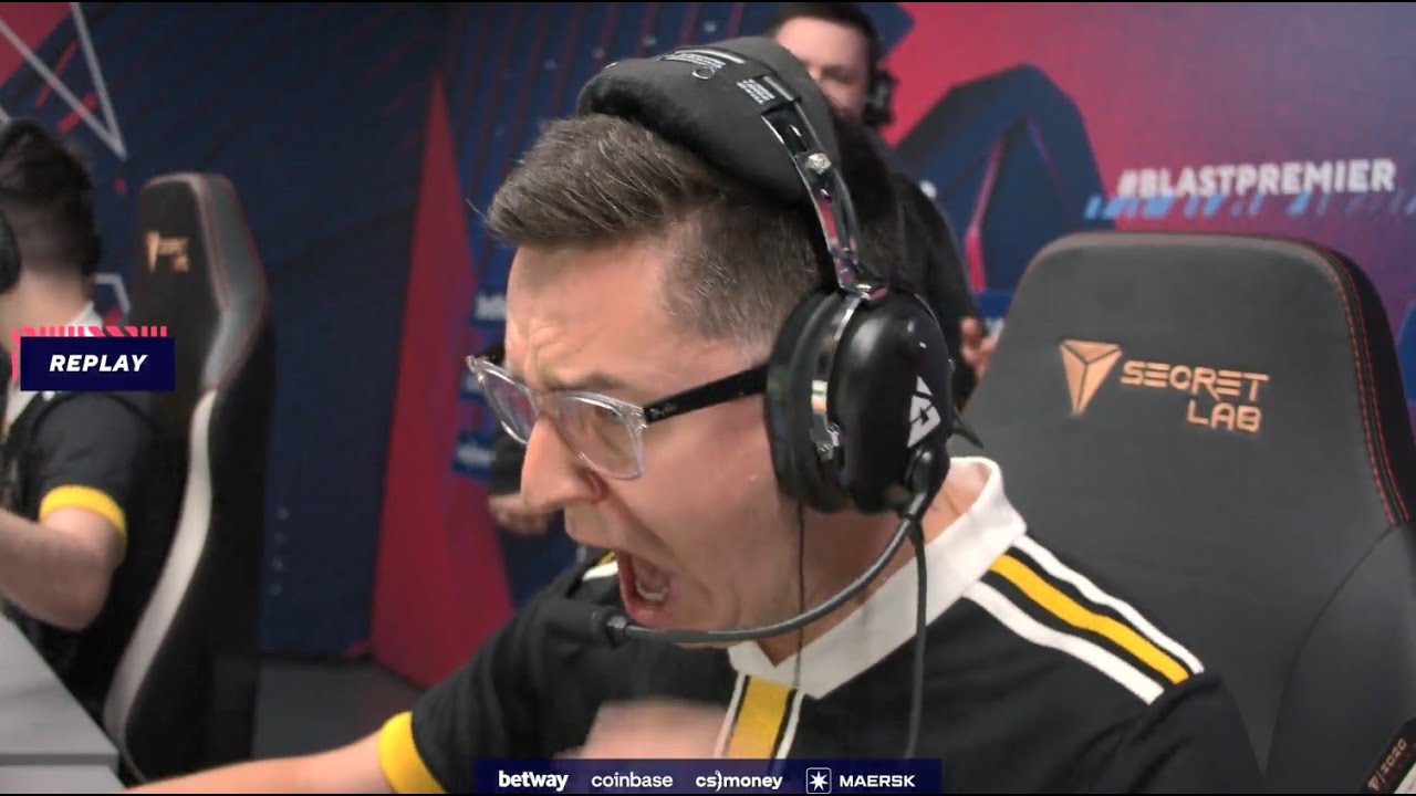 apEX is CRAZY right now!!!!!!!!!!!!