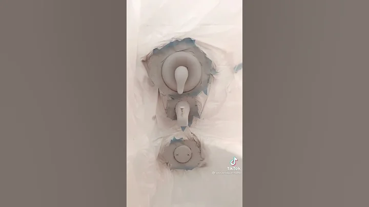 FIXTURES/ DIY Spray Painting