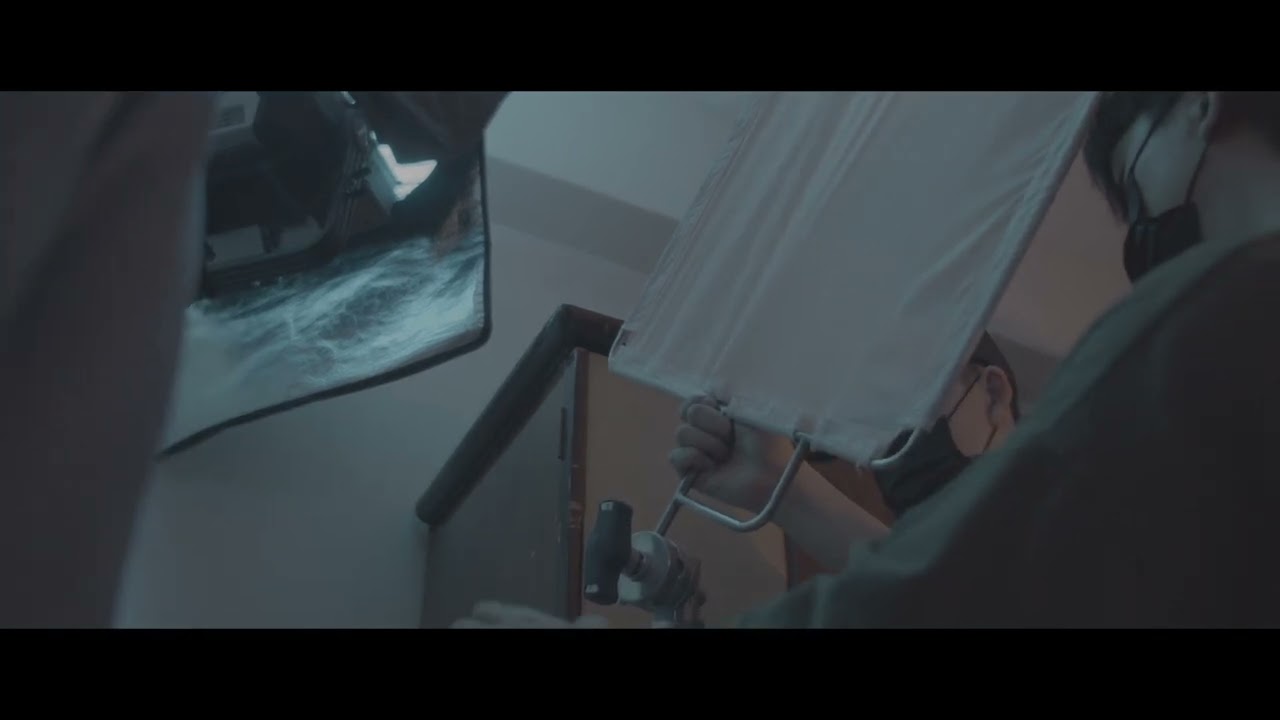 Night indoor gaffer lighting is beautiful with Aputure COB led 9