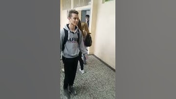 Supreme high school boy asserts T pose dominance over thot (*FIGHT BREAKOUT*)