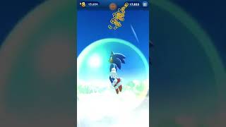 @_RA_Game_World Sonic Dash is a 2013 endless runner mobile game developed by Hardlight and published screenshot 5