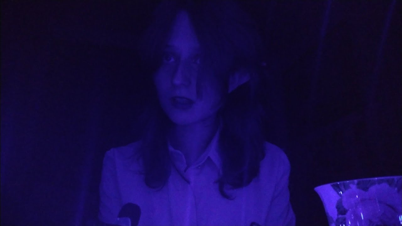 asmr похищенная полурусалка влюбилась в тебя и показывает ракушки🐚