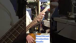 Some noises #sweetwater #bass #ampeg #guitar #mxr #epiphone #fuzz #bassfuzz #stupidnoise