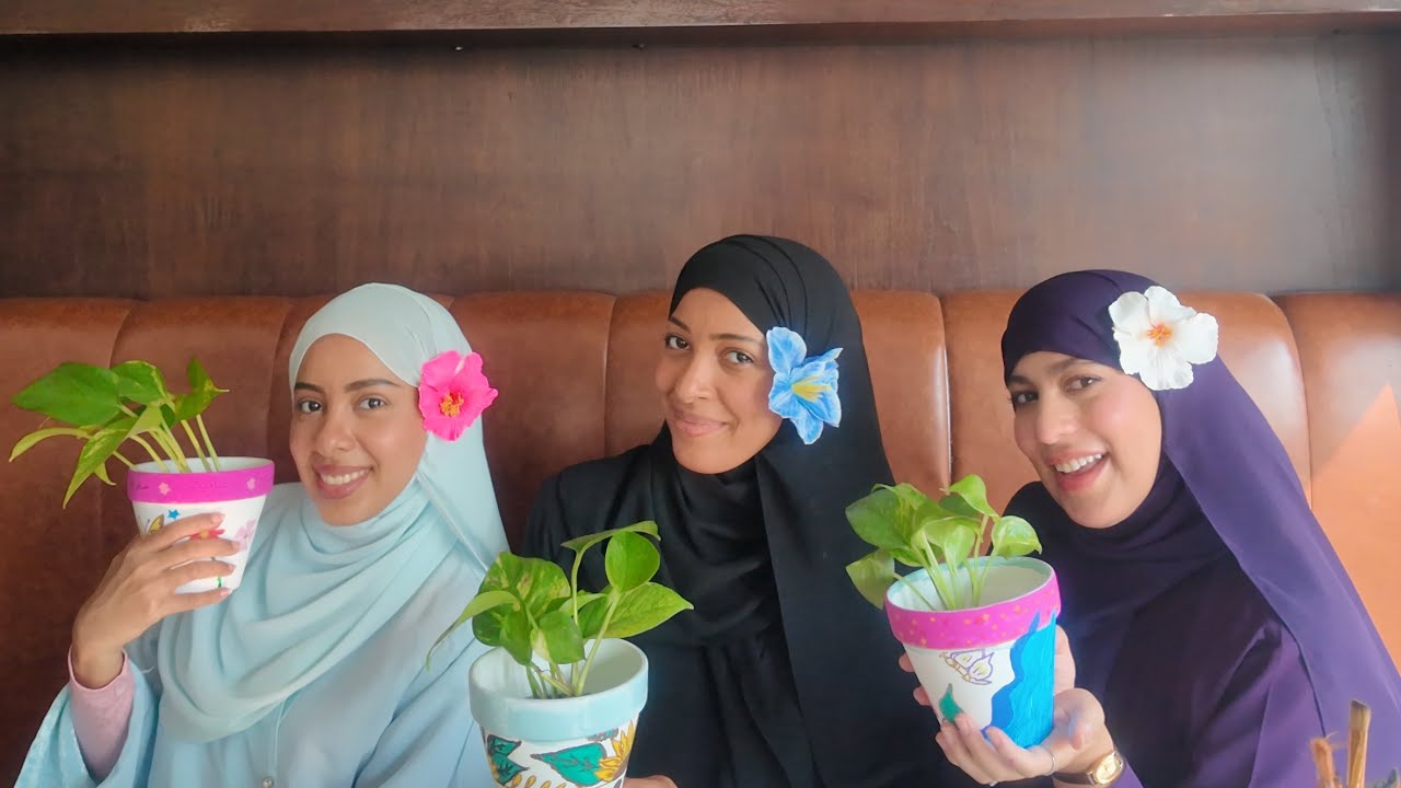 رسمنا على الأصيص 🪴🌸