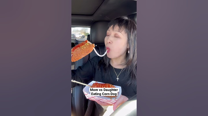 Mom vs Daughter Eating Corn Dog #shorts #viral #mukbang