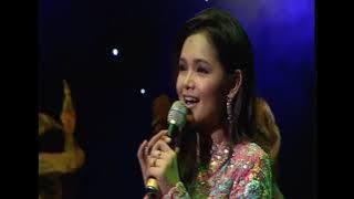 [HD] Dato' Sri Siti Nurhaliza - Medley Zapin (Live @ Royal Albert Hall)