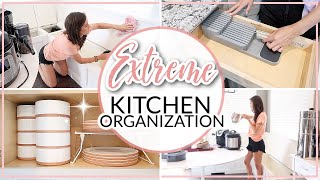 EXTREME KITCHEN ORGANIZATION // SPEED CLEANING // CLEANING MOTIVATION // DECLUTTER AND ORGANIZE