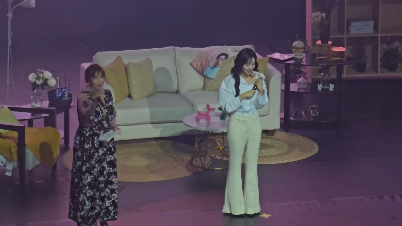 [2] Kim Ji Won 김지원 is amazed by Energetic Filipino Fans. First Fan Meeting in Manila | 4K FanCam 직캠