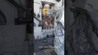 Our #cover effectively protects #robots from damage in high-temperature working environments.