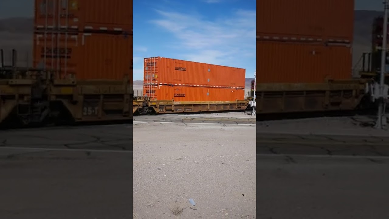 BNSF 5428 EB WITH KCS POWER NEEDLES SUB