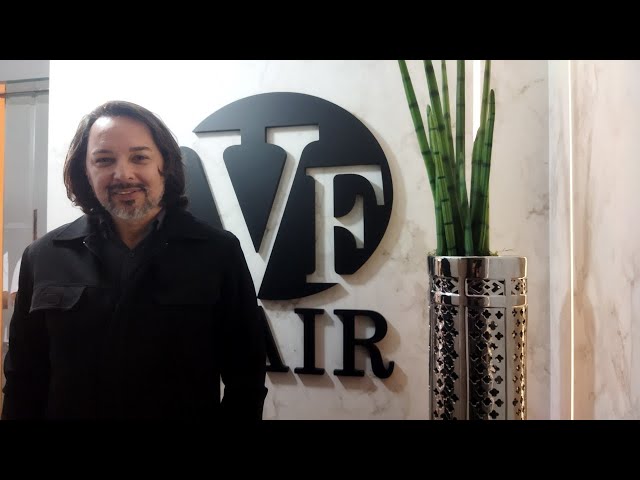 Proprietário da VF Hair, em Mafra, realiza curso de especialização em renomada escola de Londres