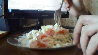 крабовый салат, салат из помидоров и огурцов, простой салат крабовый салат, салат из помидоров и огурцов, простой салат