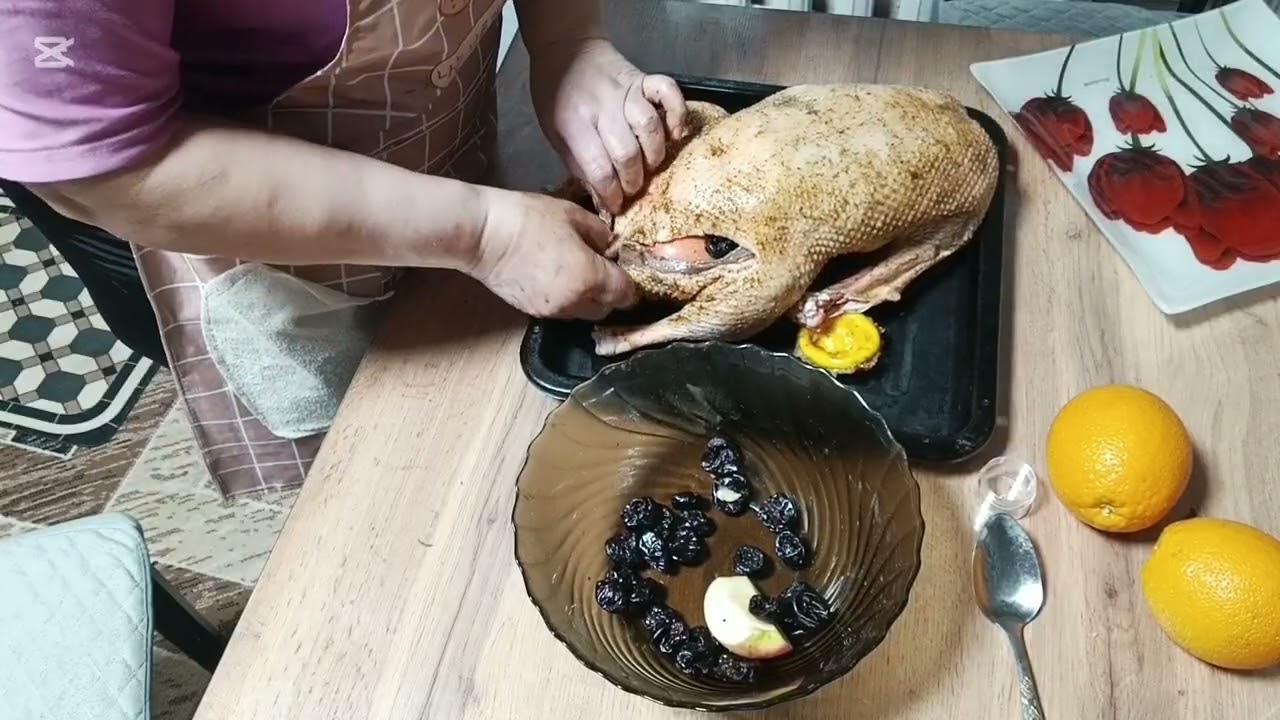 Гусь в духовке.