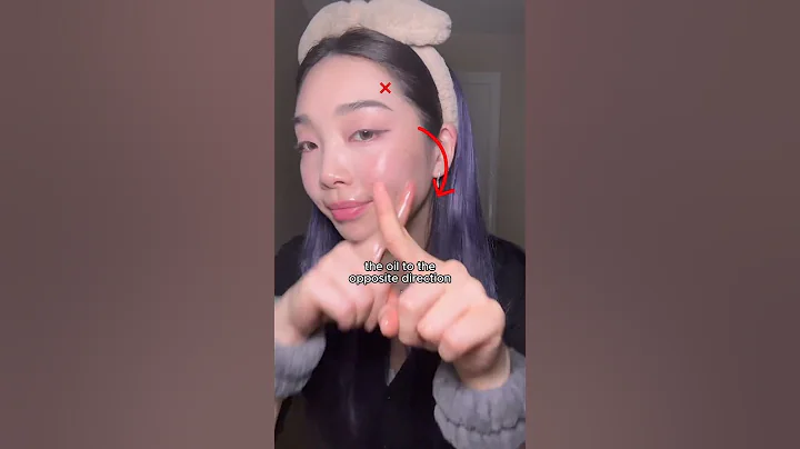 the most UNDERRATED cleansing oil for acne prone skin I IUNIK CALENDULA CLEANSING OIL 🤎  #shorts