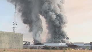 Fire crews extinguish southeast Columbus scrapyard blaze