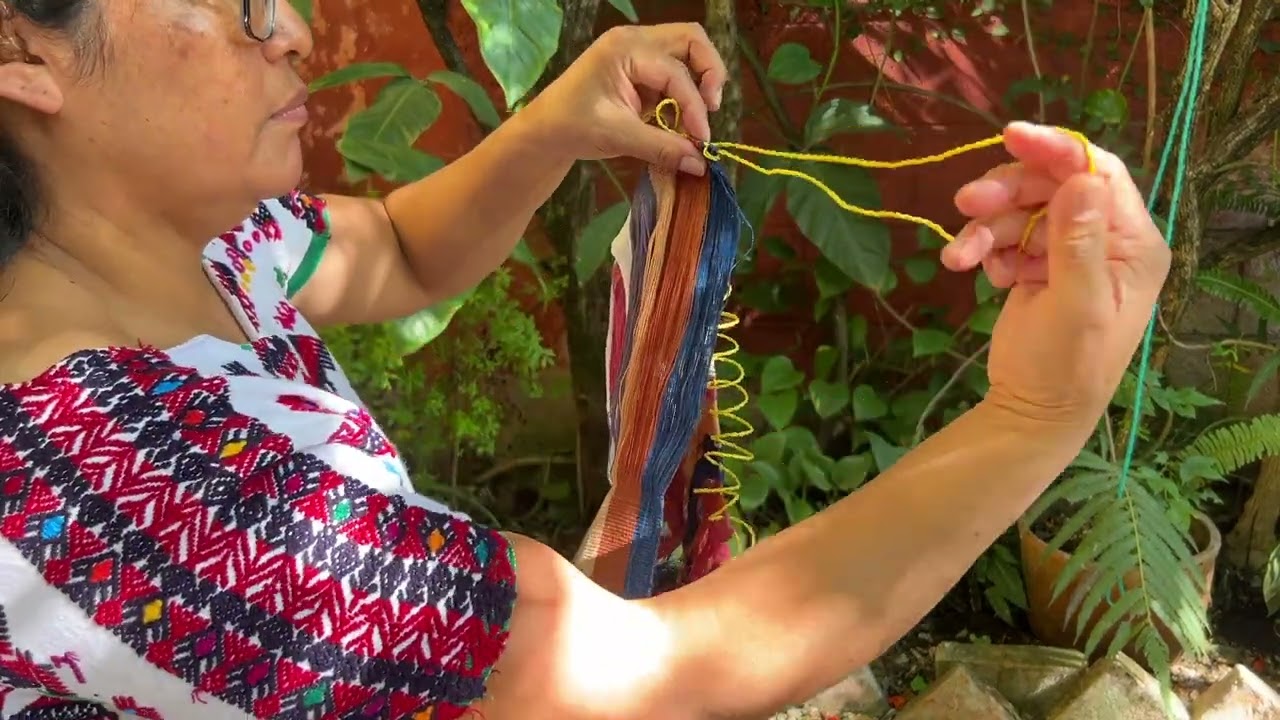 How to finish your backstrap loom / remove your weaving (Part 2/2)