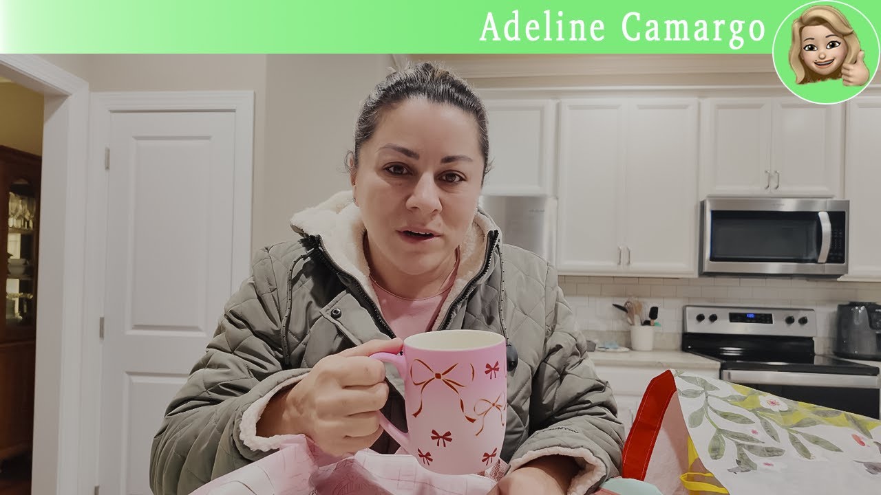 Pagando barato em porcelanas lindas no brechó @AdelineCamargo