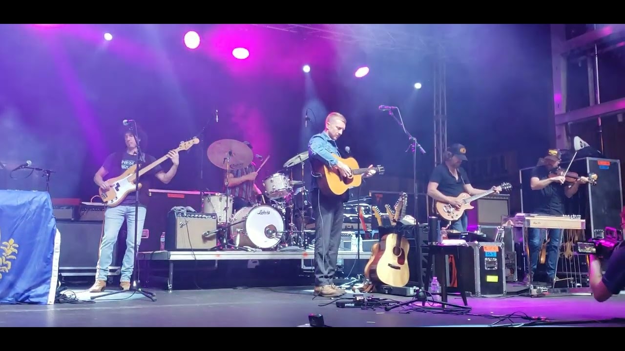 Tyler Childers and The Food Stamps, "Born Again", Septemberfest Louisa