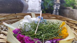 Mantram Penyucian Dupa & Bunga / Kwangen