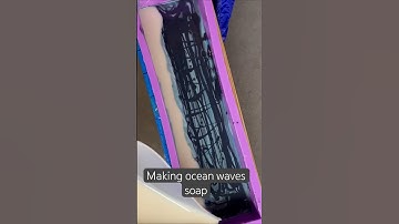 Ocean waves soap 🌊 #handmadesoaps #soapmaker #shorts #relaxing #diy #oceansoap #oceanwaves