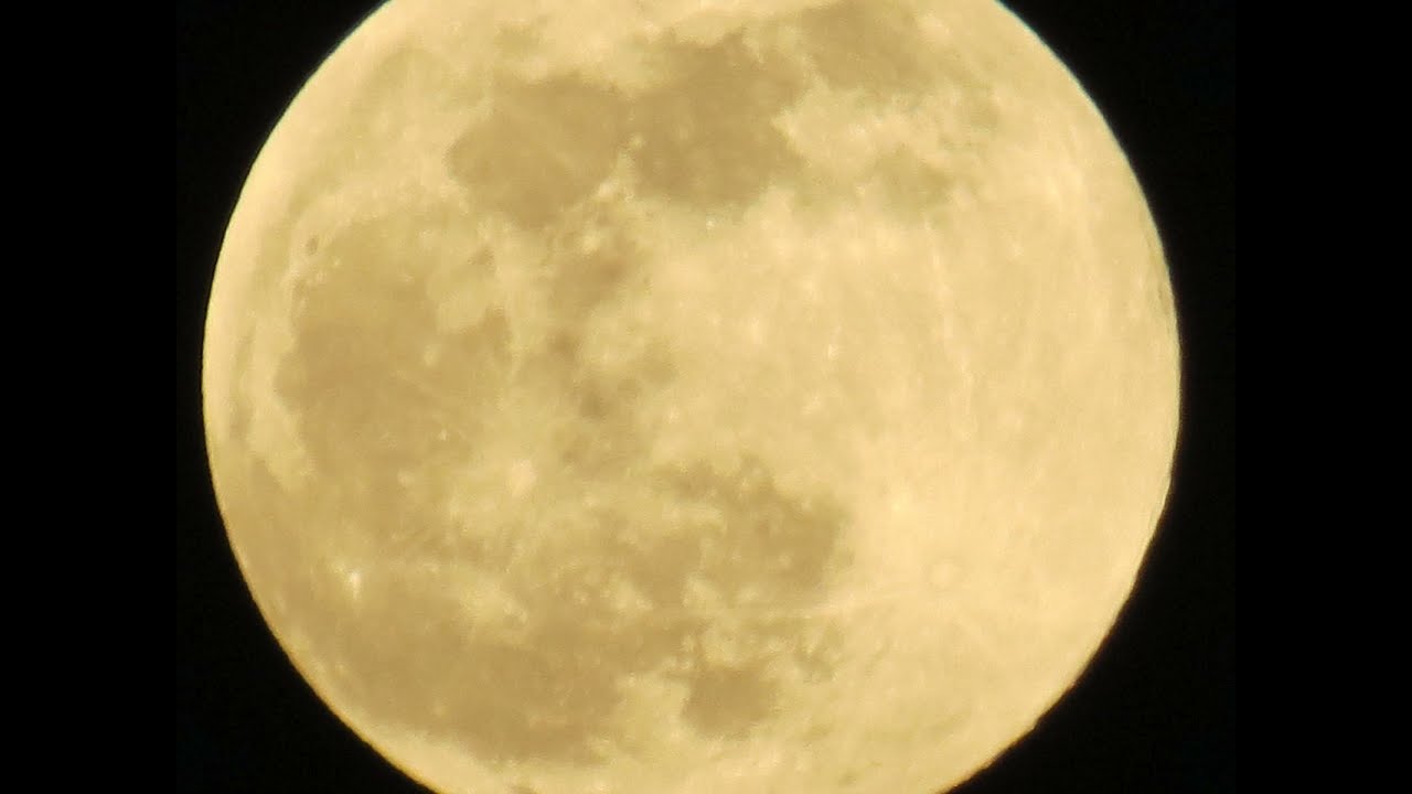 2021 04 26  "Supermoon" Pink Moon