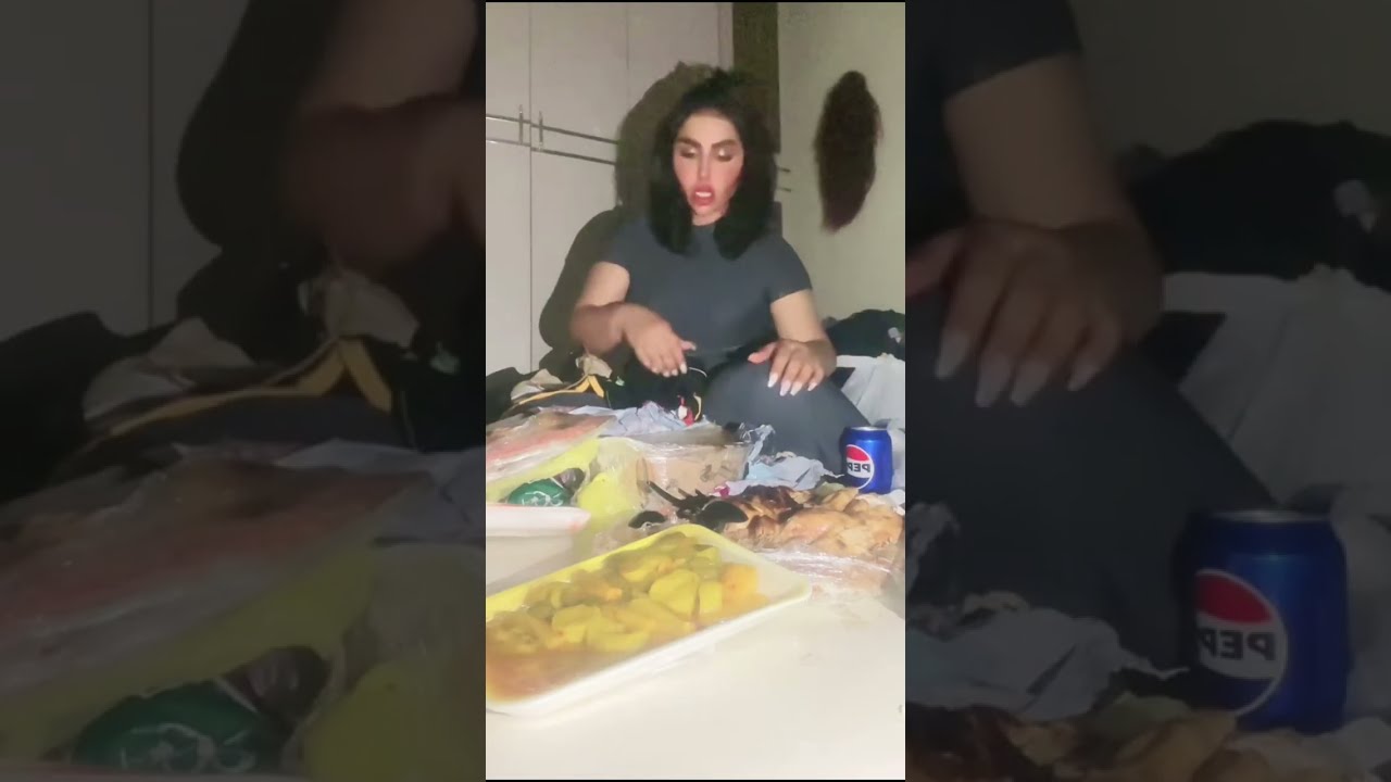 رجعت من بغداد جبتلهم مندي للعشه وتعشينه وهواي حوايج وحلويات/بث زينب بت الديوانيه