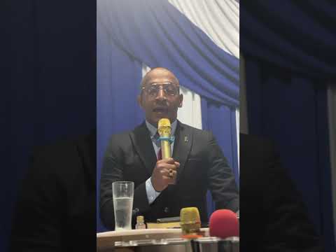 O NOME DE JESUS TEM PODER.#fe #evangelho #viral #fyp #shorts