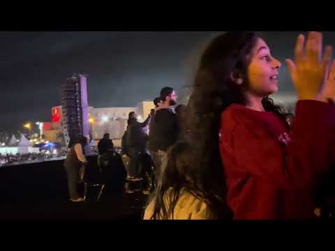 محمد منير يغني ربي يخليكي يا بلادي في حفل فاميلي بارك