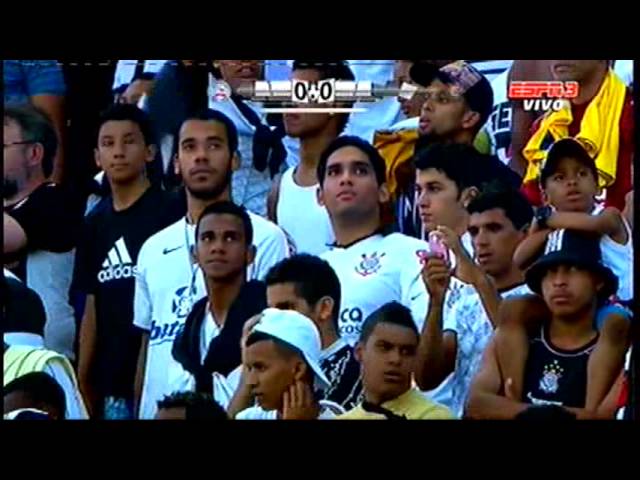 Paolo Guerrero sonha em jogar com o Corinthians na final da Coра  Sul-Americana