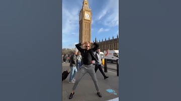 Andrew Tate in London 🤣