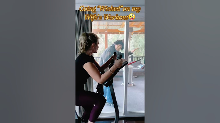 Messing with my Wife’s Workout!🤪🤦‍♀️#viral #fyp #lmao #wtf #funny #joke  #prank #wife #workout