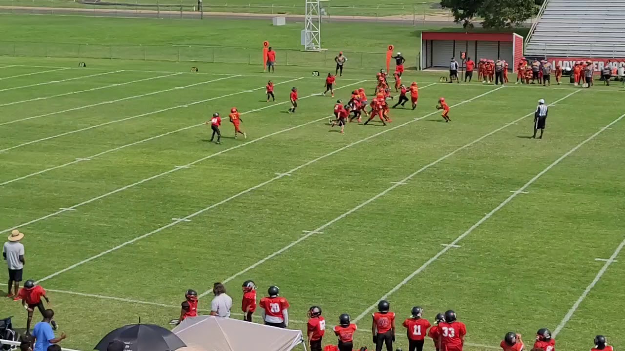 Justthrowittx QB training 10 year old QB throwing great pass. YouTube