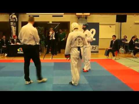 ITF Taekwon-do Green belt Sparring - YouTube